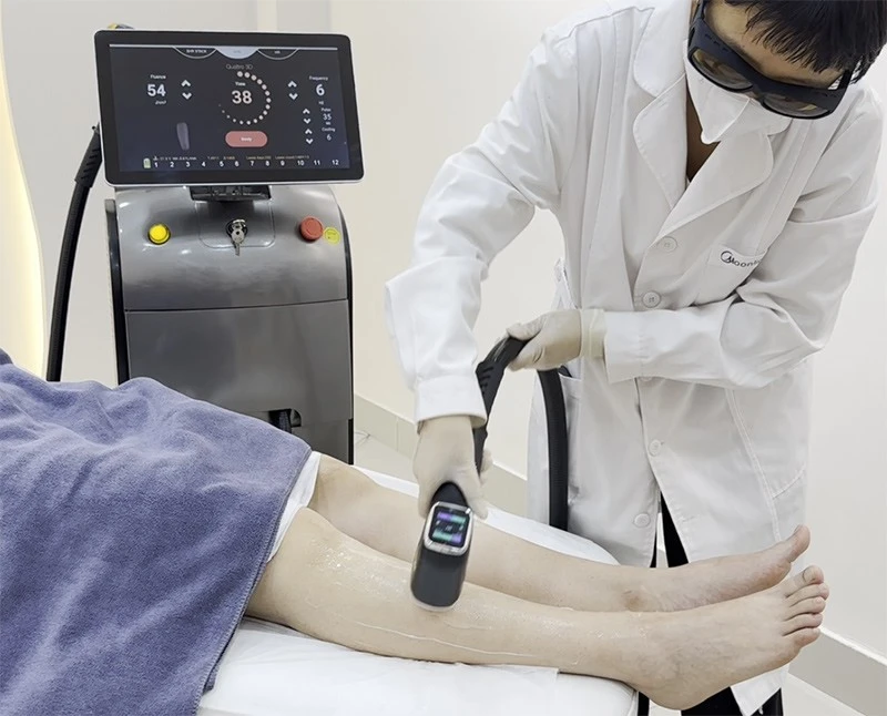 Soprano Titanium 3000W Diode Laser Hair Removal Machine high quality